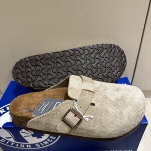 Birkenstock Boston taupe suede mule clogs NWT